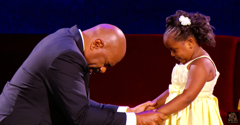 This Little Girl Prays For Steve Harvey And People Are Going Crazy For It