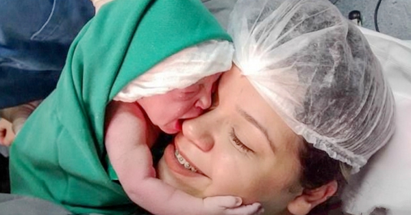 Incredible Moment Newborn Baby Clings To Her Mother’s Face