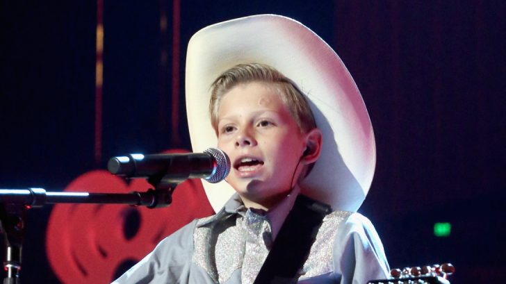 A Kid Yodeler Rapidly Changes His Pitch Singing “I Saw the Light”, A Brilliant Gift from God!