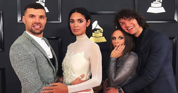 For KING & COUNTRY Shares Secret For A Successful Marriage Through Song, Wives Joined！