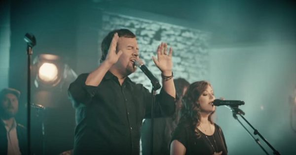 Casting Crown’s New Song “Praise You In This Storm” Sing Truly Heart to God in Difficulties
