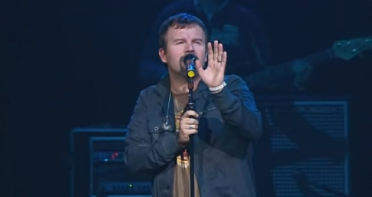 Casting Crowns Inspire Listeners Through Beautiful Song “Praise You In This Storm”