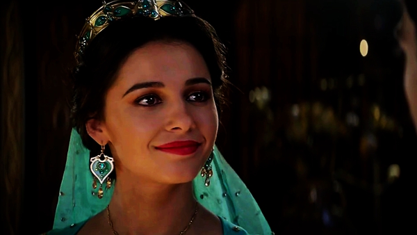 Aladdin’s ‘Princess Jasmine’, Naomi Scott, Speaks of Her Christian Faith