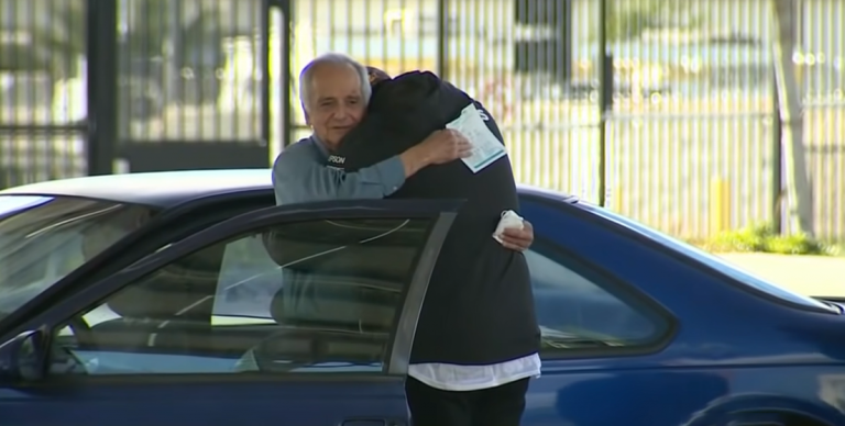Former Student Raised $27,000 for 77-Year-Old  Teacher Living in Car