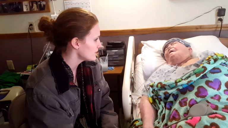 Young Caregiver Sings Final Hymn For Her Dying Patient: ‘In The Garden’