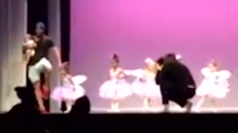 Dad Becomes The Star of The Show as He Dances with 2-Year-Old Daughter to Ease Her Stage Fright