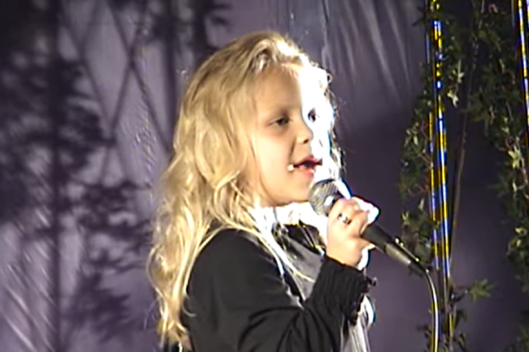 8-Year-Old Talented Girl Sings Cover of Keith Whitley’s ‘When You Say Nothing At All’