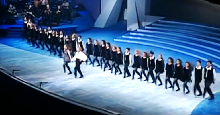 27 Years Ago, Michael Flatley’s Last ‘Riverdance’ Performance Left Millions in Tears