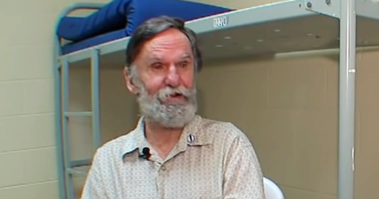 62-Year-Old Is Homeless for Years until Police Locate Old Bank Account under His Name