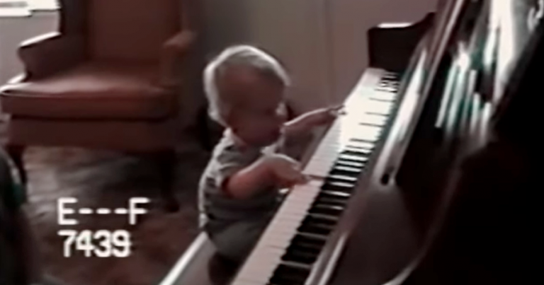 Baby Boy Was Born Without Eyes—But When Dad Gives Him A Piano? WOW!!