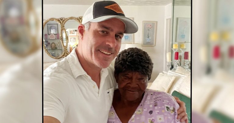 He Picked Up When Grieving Mom Called the Wrong Number and 20 Years Later, They Meet