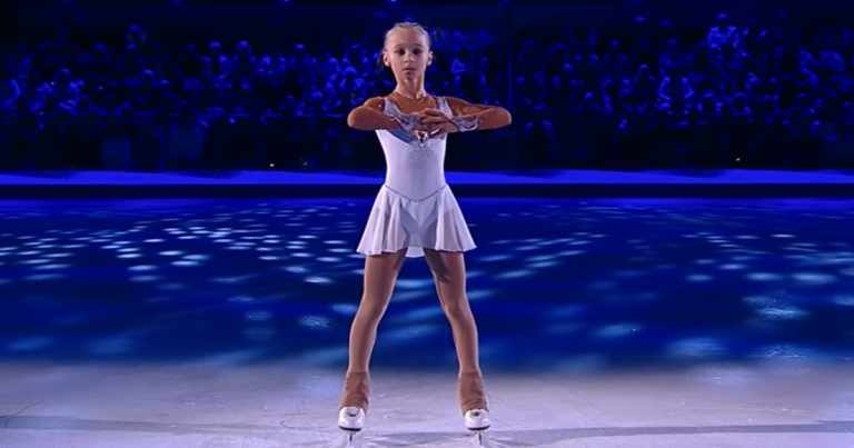 Young Figure Skater’s Passionate ‘Hallelujah’ Routine Melts Hearts Worldwide