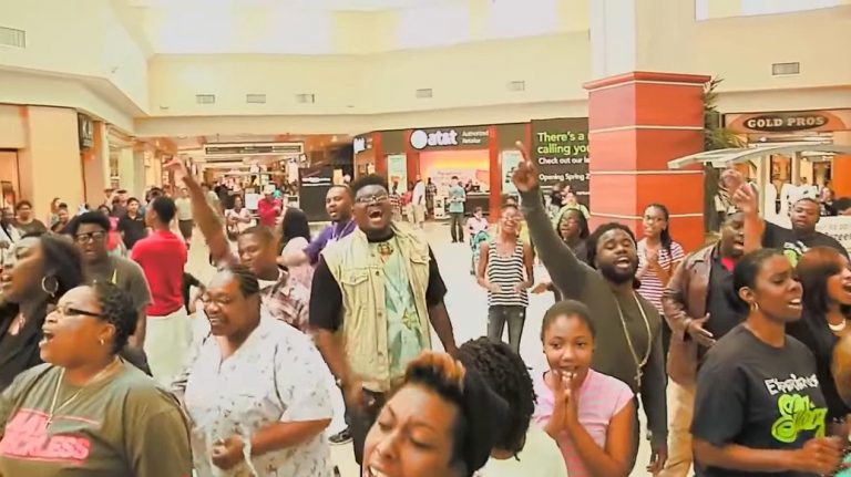 When The Church Begins to Operate outside the 4 Walls and Sing Worship at Shopping Mall
