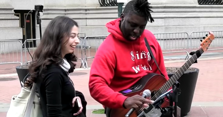 Student Received Challenge and Wows Street Performer with A Beautiful Rendition of ‘Someone like You’