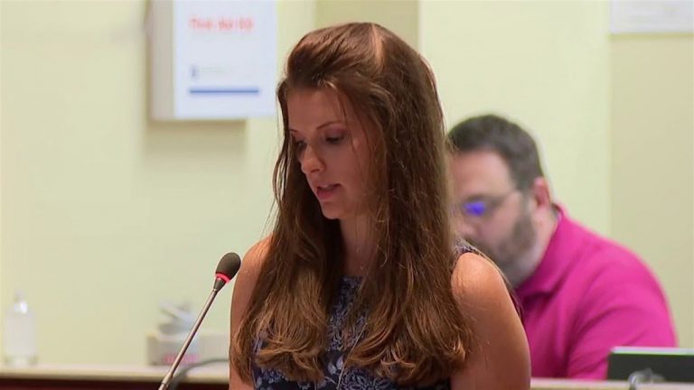Teacher Tearfully Quits at School Board Meeting over CRT Lessons